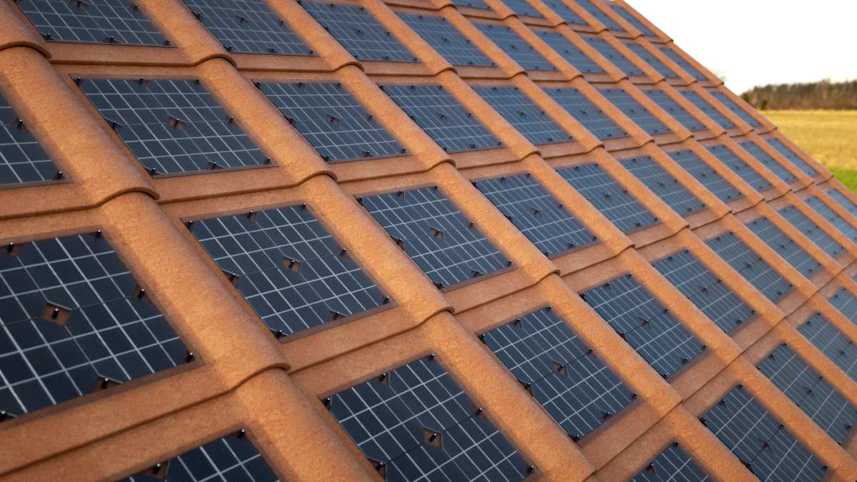 Tuiles solaires oranges en 3D.